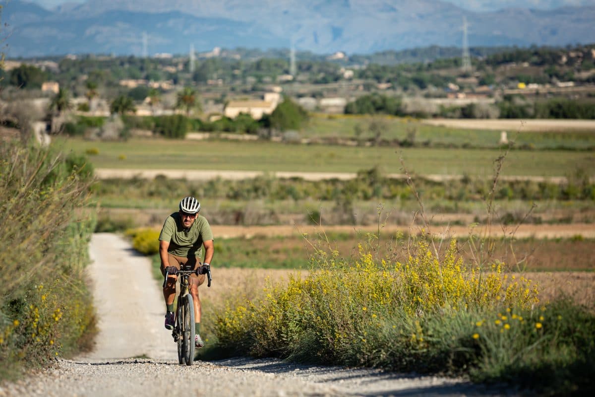 Rutas guiadas de gravel en Mallorca — guía profesional en Mallorca